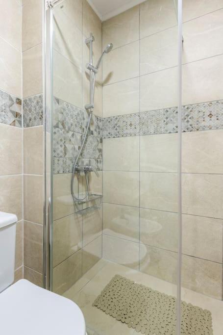 Cosy Apartment In Los Cristianos 5Min To The Ocean Exterior photo