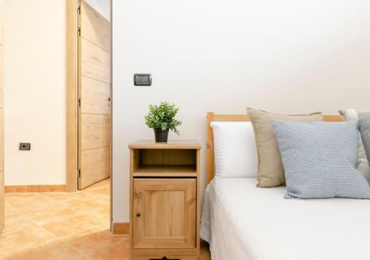 Cosy Apartment In Los Cristianos 5Min To The Ocean Exterior photo