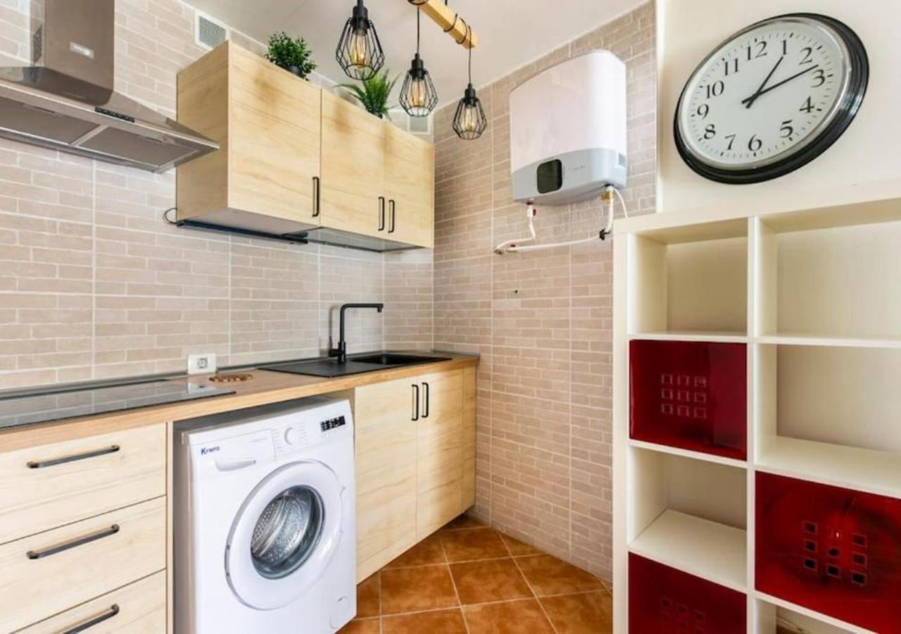 Cosy Apartment In Los Cristianos 5Min To The Ocean Exterior photo